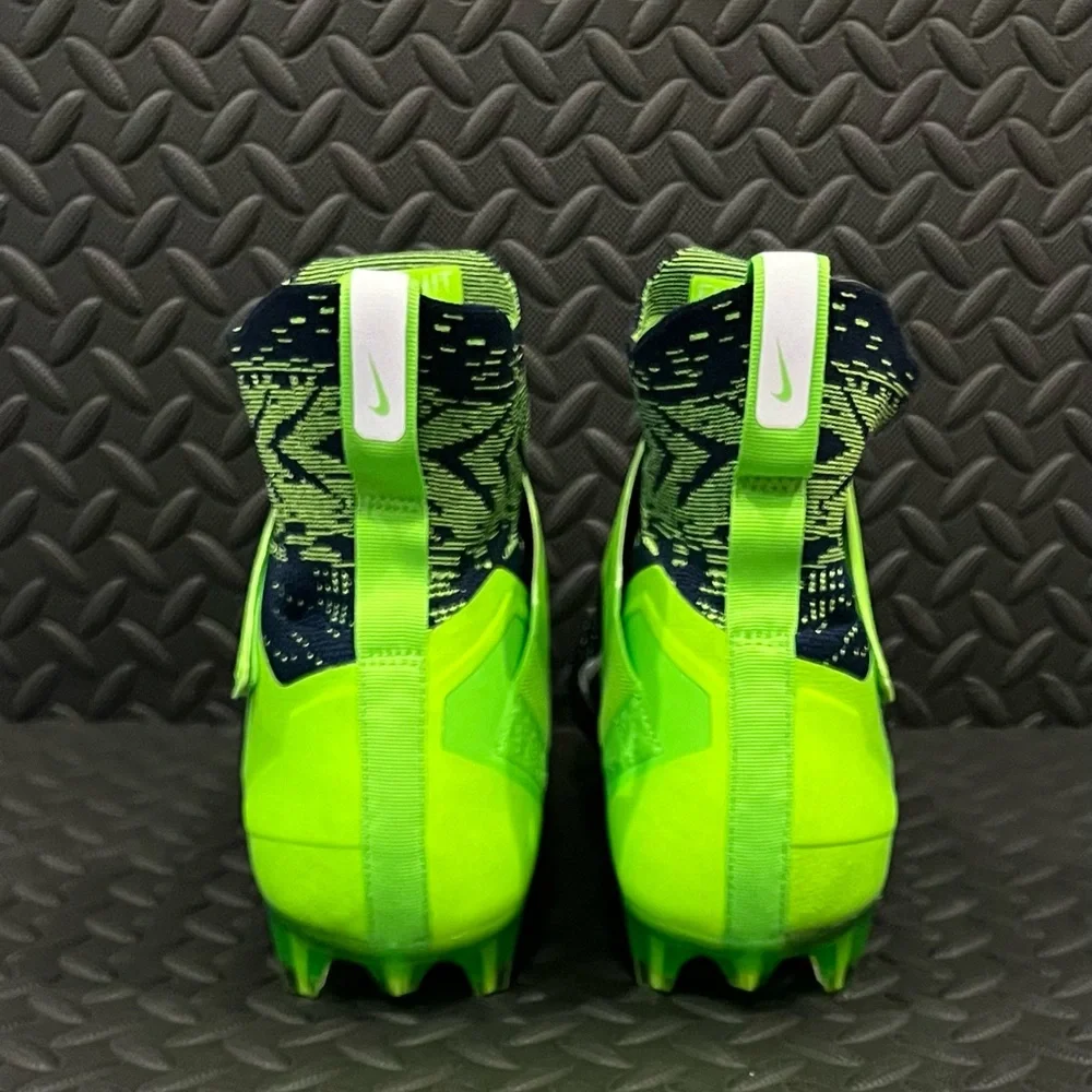 Nike Alpha Menace Elite 2‎ Flyknit Football Cleats Seahawks Mens Size 16